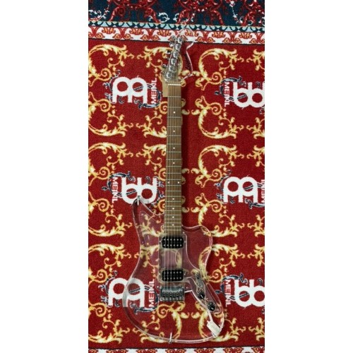 Aria Legend Clear Guitar (pre owned) Aria Legend Clear Guitar (pre owned)